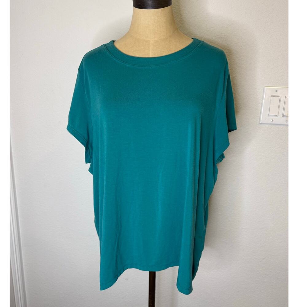 Athleta Short Sleeve Shirt Top Blouse Athleisure Exercise Teal Women size L